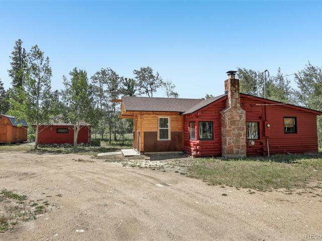 301 Genevas Way