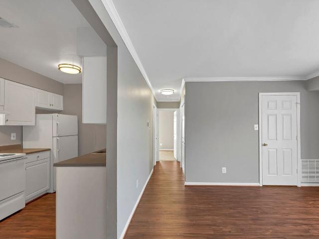 301 Dorchester Ave 2 Bedroom Apartment for Rent at 301 Dorchester Ave, La Plata, MD 20646 La Plata