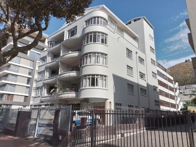 301 Delwyn Court, 199 Main Road, Three Anchor Bay, Cape Town
