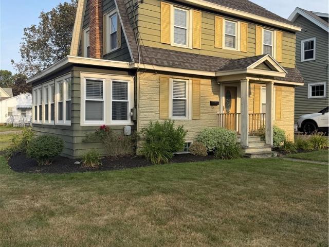 301 Draper Avenue