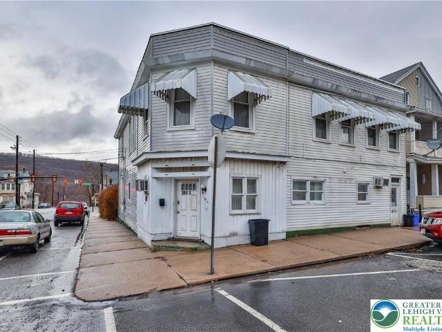 301 E Bertsch St, Lansford, PA 18232 | MLS #769394