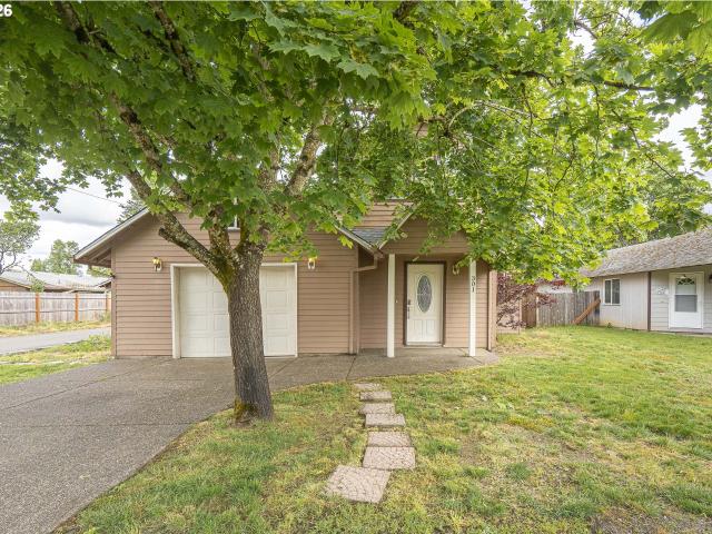 301 flower ln