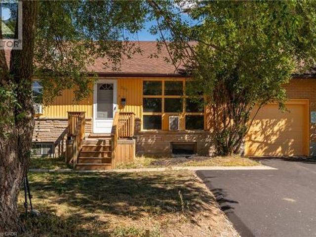 301 Franklin Street N Unit# A, Kitchener, ON, N2A 1Y9 house for lease | Listing ID 40855 | Royal LePage