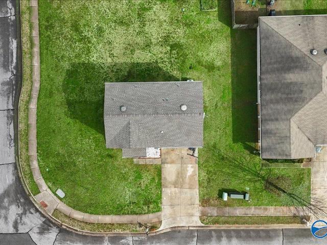301 Kenneth Boulevard NW