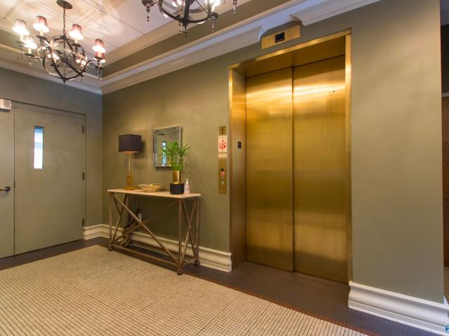 301 Holmes Avenue 301