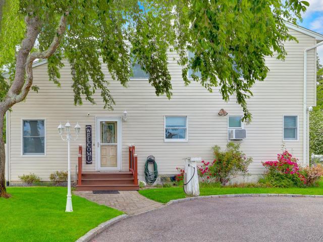 301 Oak Neck Road