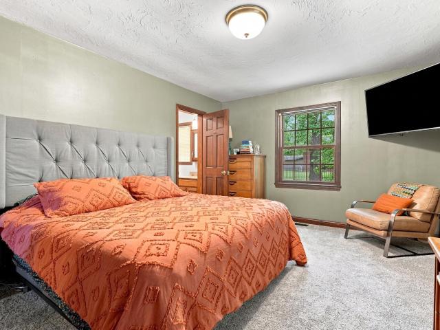 301 Oakwood Drive