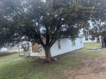 301 N Bois D Arc St, Holliday, TX 76366 | MLS #63944