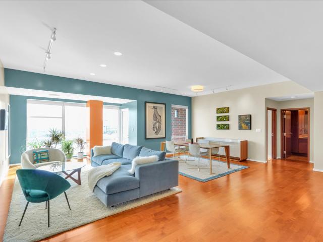 301 N Neil St, Unit 608, Champaign, IL 61820 | MLS #12577