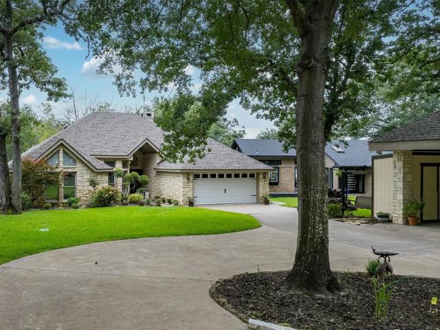 301 North Shore, Trinidad, TX 75163 | MLS #21252
