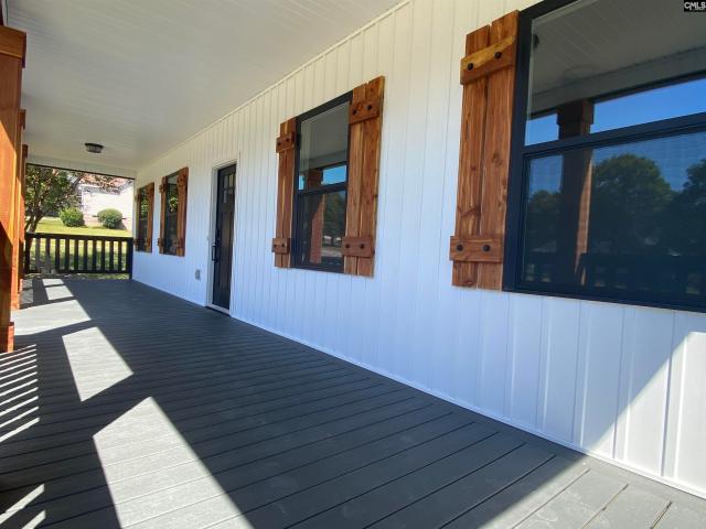 301 S Village Lane