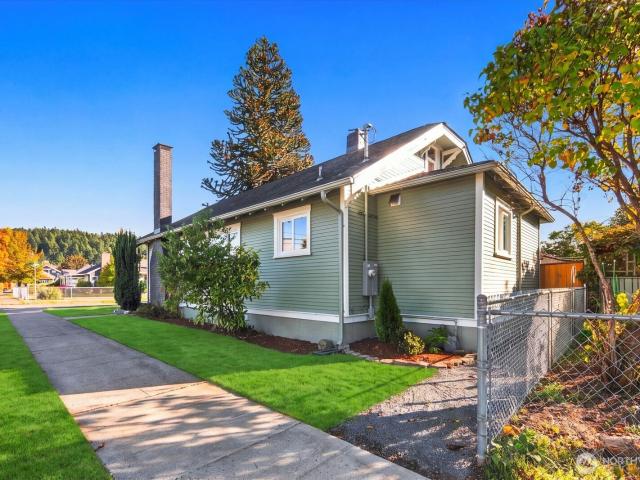 301 S Silver Street