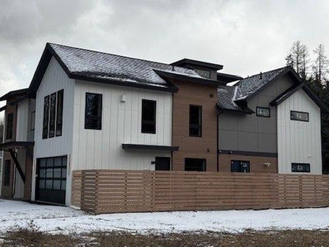 301 Sawtooth Dr, Whitefish, MT
