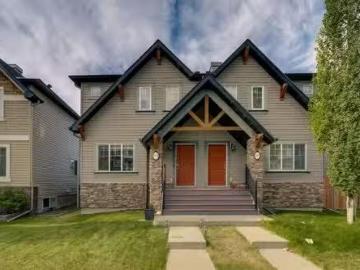 Skyview Ranch, Calgary, Alberta - Parking