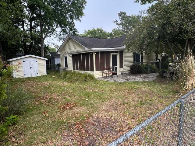 301 Stratford Pl