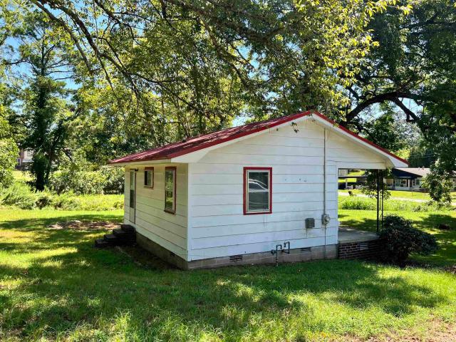 301 Pecan Street