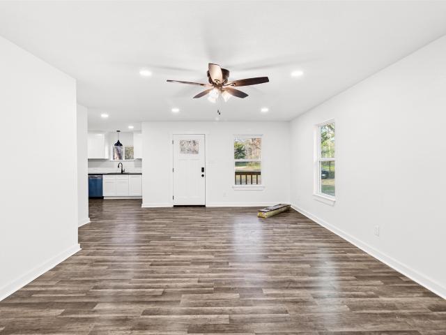 301 Pineland Drive