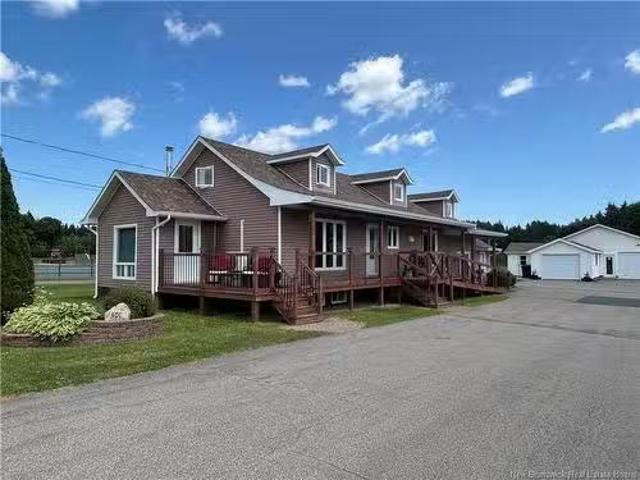 301 Route 134, Petit Rocher Nord, NB, E8J 1E5 house for sale.