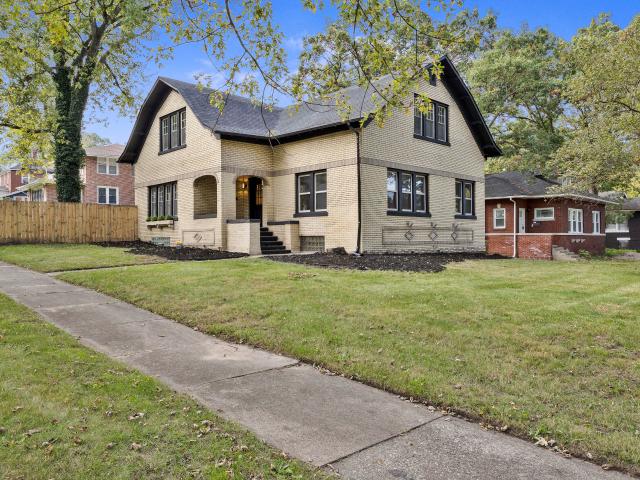 301 W 43rd Avenue