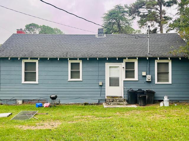 301 W 10th Street