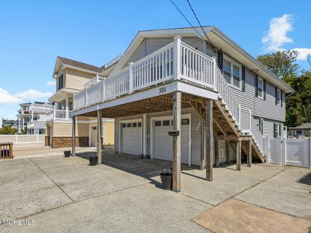 301 W 18th Street