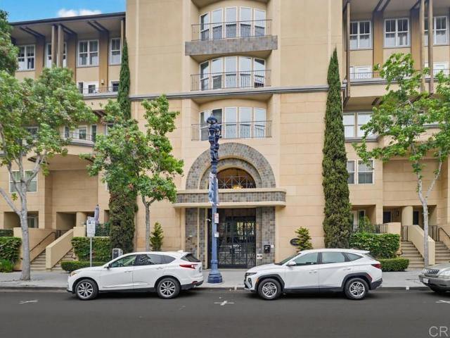 301 W G St 321