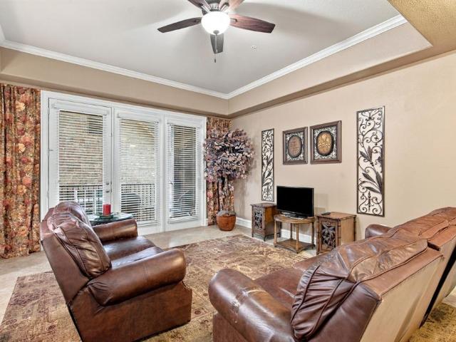 301 Watermere Drive # 319