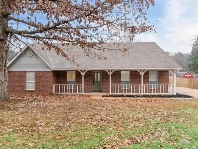 301 WHITE BLOSSOM CIR, BRYANT, AR 72022
