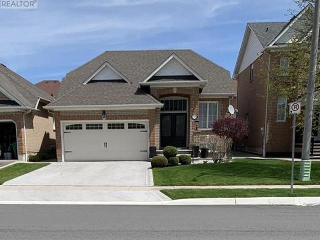 301 Van Kirk Drive, Brampton, ON, L7A 1M3 house for sale | Listing ID W13722 | Royal LePage