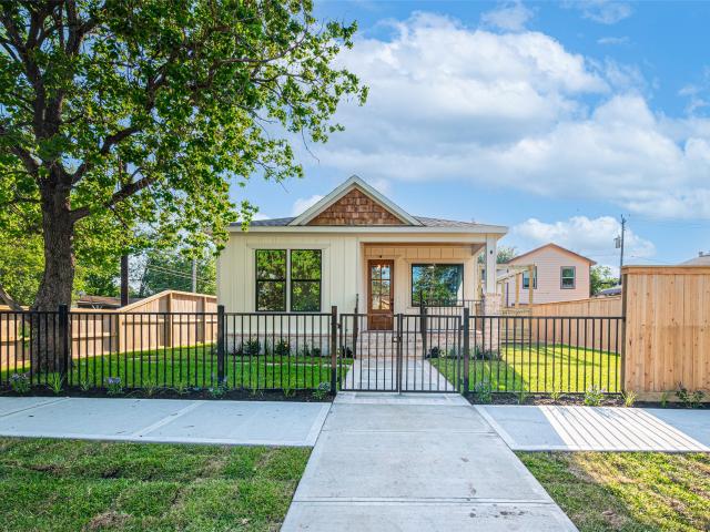 301 Vincent Street