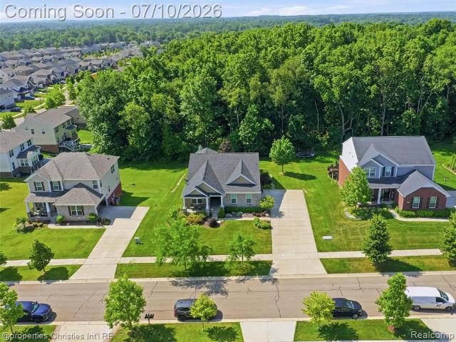 30243 Macintosh Lane