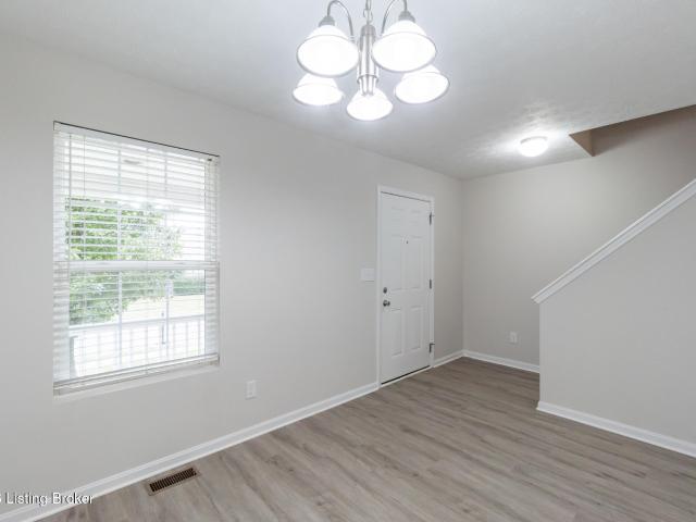3024 Mary Crest Dr