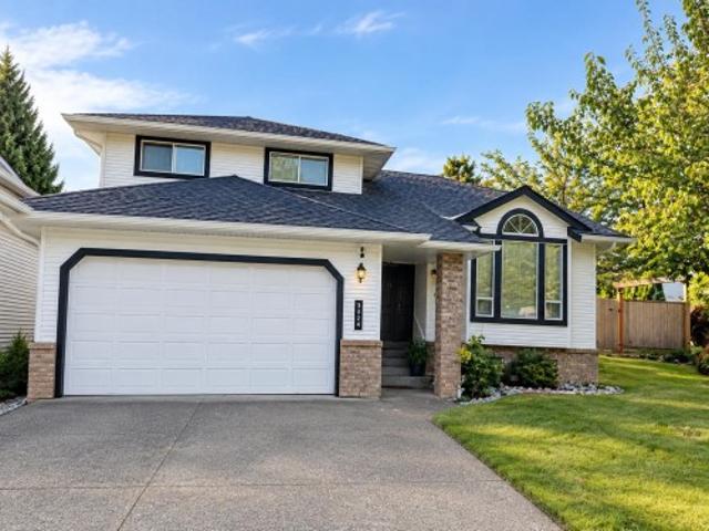 3024 Southern Crescent, Abbotsford, BC, V2T 5H7 house for sale | Listing ID R3168 | Royal LePage