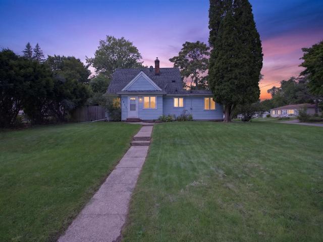 3026 Overhill Road