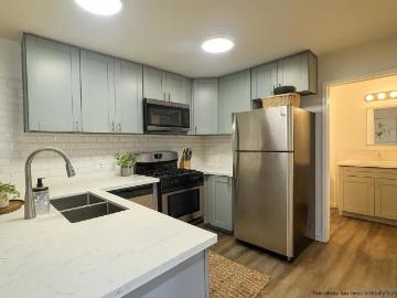 3029 Broadway 14