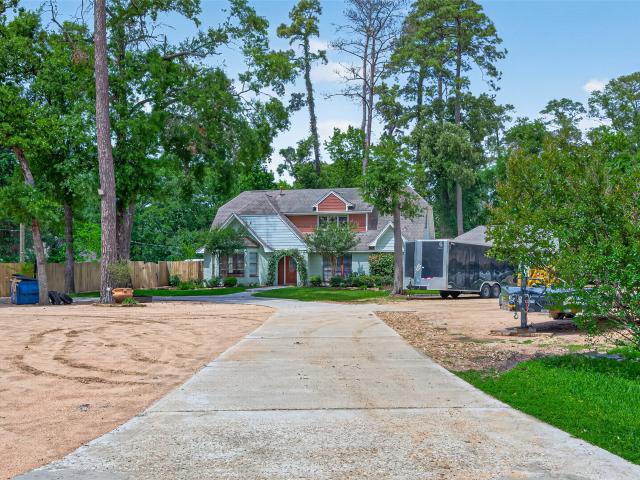 30207 E Geneva Drive