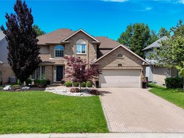 3020 Maidstone Crescent, Sarnia, ON, N0N 1C0 house for sale | Listing ID 26016 | Royal LePage
