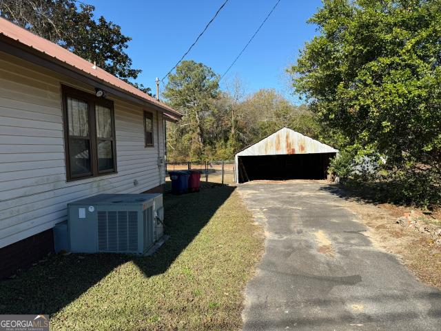 3020 Millerfield Road