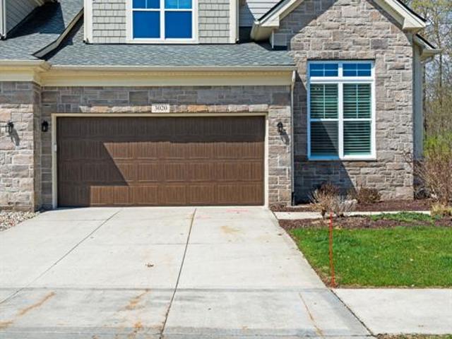 3020 N Spurway Drive