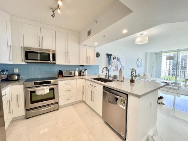 3020 NE 32nd Avenue #905, Fort Lauderdale, US, FL