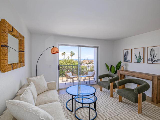 3020 Cowley Way, Unit 208, San Diego, CA 92117 | MLS #260011