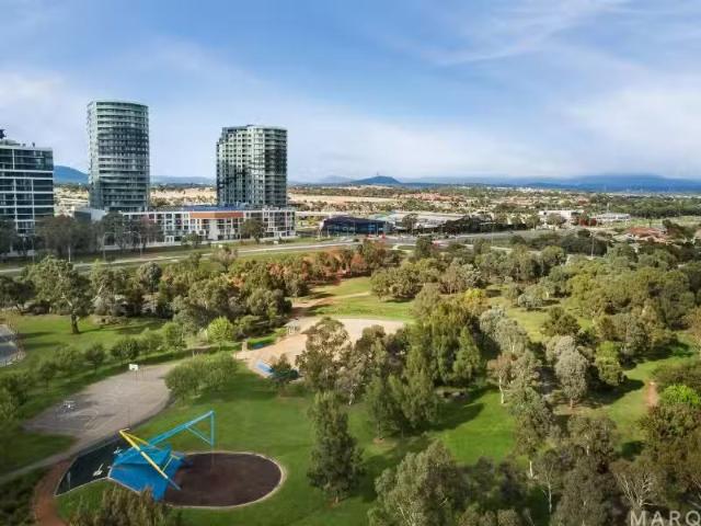 302/1 Anthony Rolfe Avenue, Gungahlin Apartment for rent List.