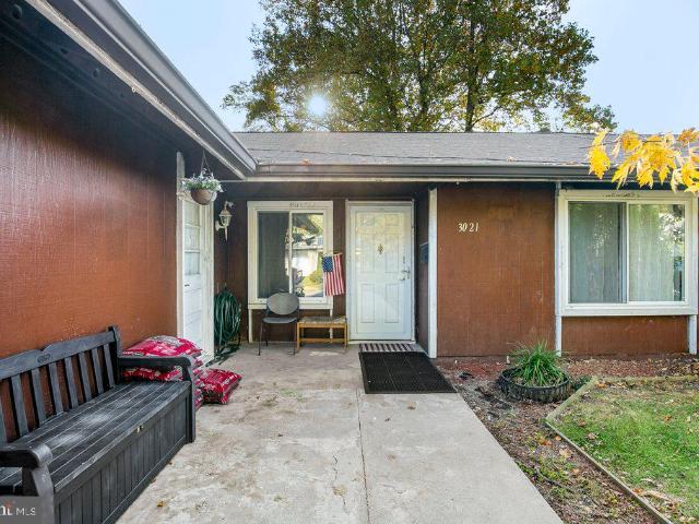 3021 Aquarius Avenue