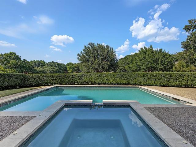 3021 Greenhill Drive