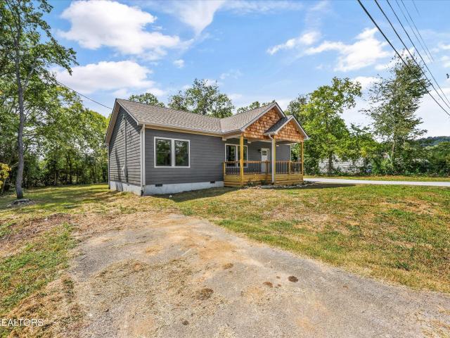 3021 Shelbourne Rd