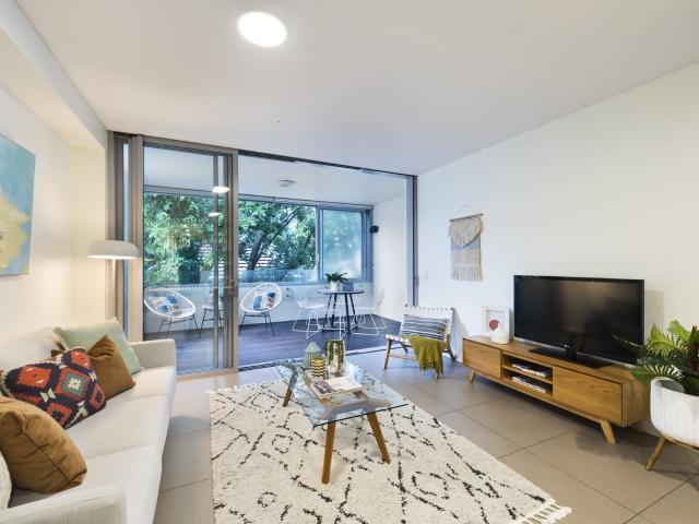 302/21 Enmore Road, Newtown | Village Property