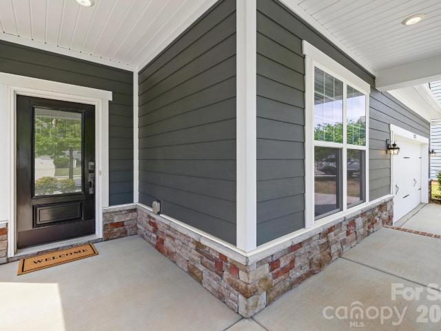 3022 Oakmere Road