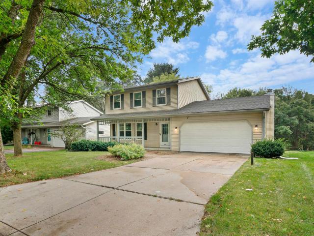 3022 Greenway Trail