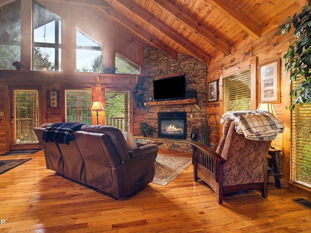 3022 Hatcher Mountain Road