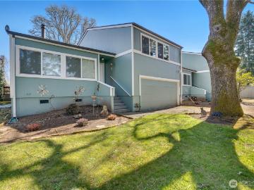 3023 Bridgeport Way W # B